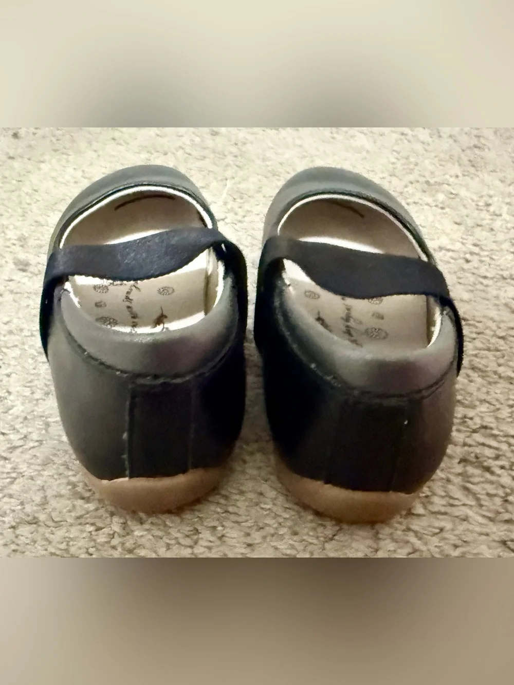 Livie & Luca Black Mary Jane Elastic Strap Girls Shoes Size 9 Toddler